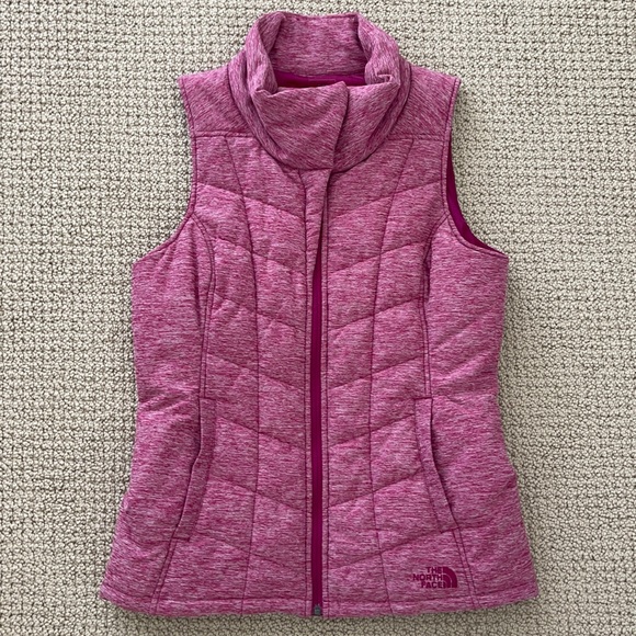 The North Face Jackets & Blazers - The North Face | Vest | M